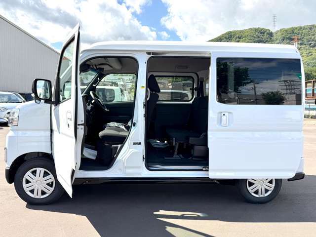事故の際も保険の交渉から車の修理や代車の手配まで迅速に対応！保険のアドバイザーがカーライフに最適なプランをご提案します！