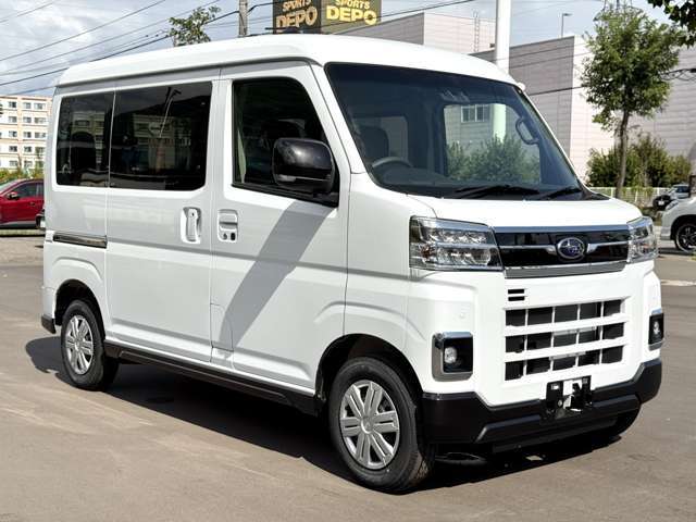スズキ・ダイハツのサブディーラーとして全国販売優秀の実績！オールメーカーの軽未使用車・中古車はもちろんのこと、コンパクトカー・エコカーなどの普通車も豊富に在庫を取り揃えています！
