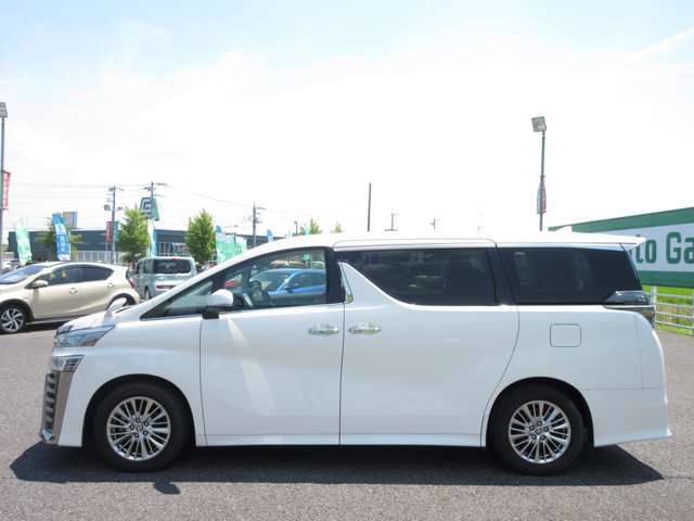 グループ在庫車1000台！！中古車選びはお任せ下さい！！