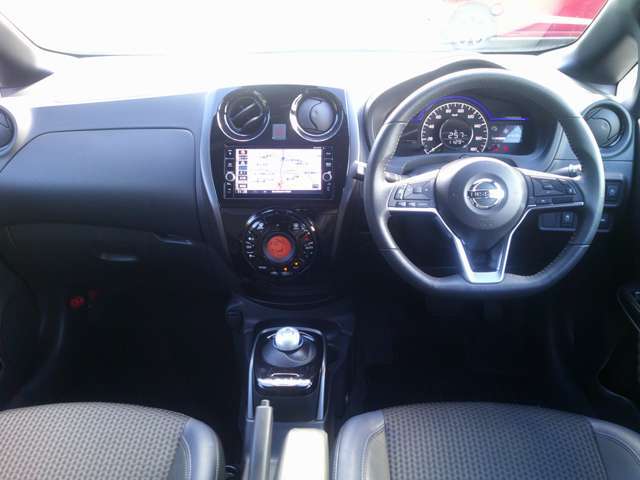 日産ならではの安心や保証が充実。幅広い価格帯をはじめ、充実のラインアップを誇る日産の中古車です。お車選びのお手伝いを一緒にさせていただきたいと思いますのでよろしくお願いいたします。