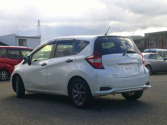 【アフターフォロー】信頼の日産サービス工場で、全国どこでも点検＆修理。全国2,000以上の日産サービス工場が、あなたの愛車をサポートします。