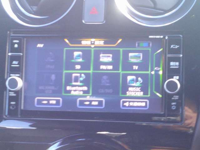 【メンテプロパック】ガソリン車はオイルやオイルフィルター交換。100％電気自動車(EV)はEVならではの診断を実施。これらの作業を一定期間おトクな定額料金でお引き受けする安心のサポートプランです。