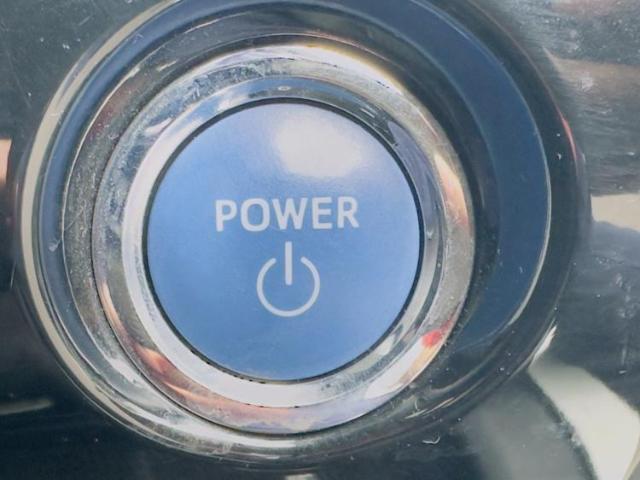 お車に合わせて無料保証以外にも、保証範囲、期間、距離を拡充させた有料保証もご用意しております！中古車の購入が初めてで不安・・・というお客様もご安心ください！