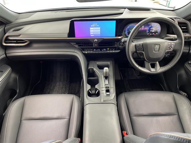 【インパネ全体】全方位で視界が広く、高い目線で運転もしやすいです！