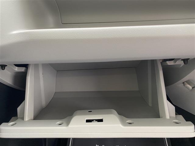 ★キズやへこみもお任せ★　当社のスタートは鈑金工場から、自社鈑金工場で代車も多数保有しており、お困りの際はぜひご相談下さい！！