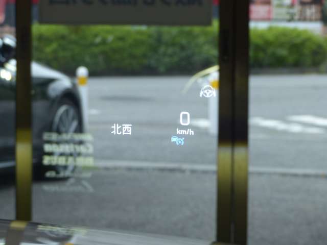 経済性と環境性が高く、先進性も兼ね備えたW205後期型・C220d ローレウスエディション スポーツプラスパッケージ レザーエクスクルーシブパッケージをお探しの方、お急ぎ下さい！！