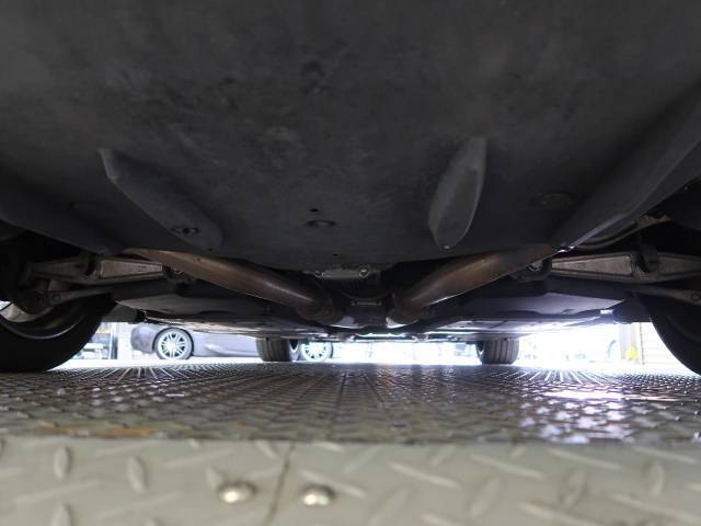 下回りがきれいなうちに、防錆加工の施工がオススメ。降雪地域はもちろん、沿岸部にお住いの方や、趣味でマリン・ウィンタースポーツをされる方にご好評いただいております。