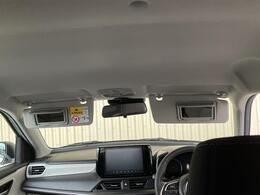 サンバイザーの画像になります。