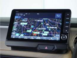 ◆バックカメラ◆リバースにするだけで映ります、後方の安全確認や、狭い駐車場での車庫入れ、雨の日や夜間など視界の悪い時に便利です！安全にバックする為には欠かせない装備です。