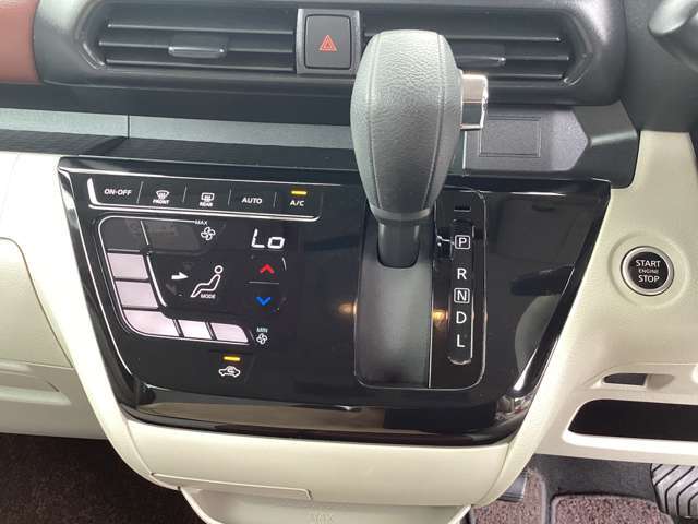 お問い合わせは0436-42-1160まで、お気軽にどうぞ♪千葉日産は水曜日が定休日となりますが、10時から18時まで営業しております。火曜日も連休の場合もございますので、ご留意くださいませ。
