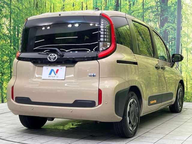 ☆全国のネクステージからお取り寄せが可能※！遠方の店舗に展示してあるクルマが気になる場合も、最寄りの店舗でご覧いただくことが可能です！是非私たちに要望をお聞かせください！※別途費用