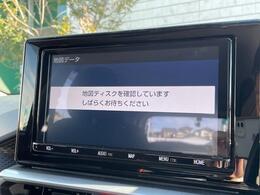 【カーナビゲーション】各種オーディオメディアも充実しているので運転の際も楽しくドライブができますね。