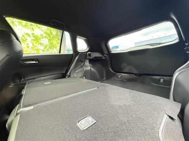 WECARSでは各商談席に大型モニターをご用意しております！見やすい大画面でゆったりと全国の在庫をご覧いただけます！是非ご来店お待ちしております！