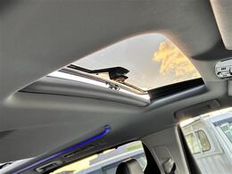 安心の全車保証付き！（※部分保証、国産車は納車後3ヶ月、輸入車は納車後1ヶ月の保証期間となります）。その他長期保証(有償)もご用意しております！※長期保証を付帯できる車両には条件がございます。