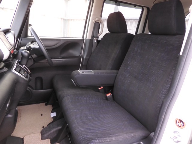 ◆室内は、シートクリーニングや各部の徹底した清掃を実施し、消臭・除菌処理を行っています。しかも、全ての差上で天然成分の薬剤にこだわり安心・安全へも配慮しています。