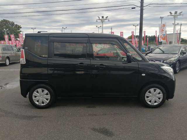 価格は高いより安い方がいいけど、安ければいいって事でも無いし..　と言った多くのお客様の声にお応えする為に、保証やアフターを充実させたうえで、可能な限りの安さを提供する、それが私共チャンスの思いです。