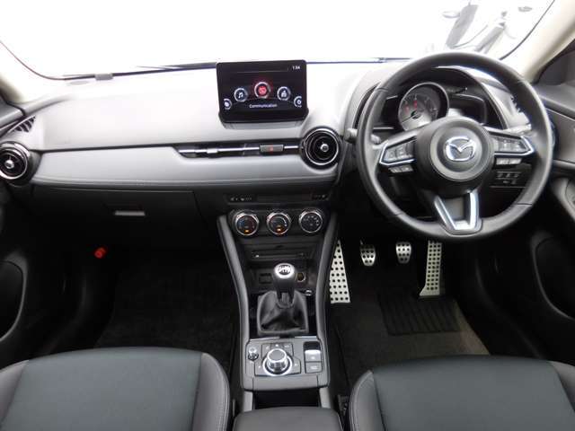 見晴らしが良く開放的な車内。視界も良好でストレス無く快適なドライブをご提供できます♪