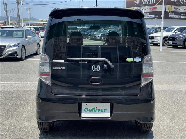 愛車に相応しいコーティングを！！・・ガラス成分含有量85％無機質ガラスコート「Gulliver  GLOSS GLASS」、耐久5年二層ガラス系「ハイモースコート」が当店おススメコーティング商品です！！