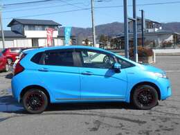 下取り・買取にも力をいれております。下取り・買取のお車のある方は是非一度、詳細をご連絡ください。
