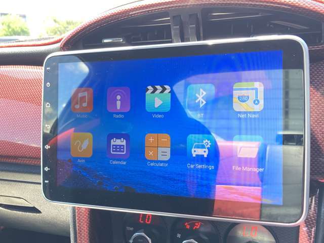 西日本自動車のココが安心！！その5車の運転中に不意に巻き込まれてしまう交通事故。相手側との示談交渉や修理代のこと、さらにレンタカーの手配など、一人ではパニックになってしまいそうです。そんな時でも安心！！