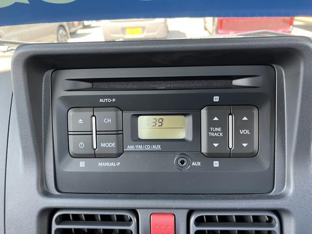 インテリアに合わせたデザインのAM/FMラジオ付CDプレーヤー♪