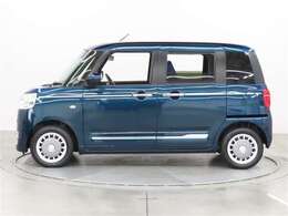 内外装に加えエンジンルームを徹底クリーニングする「まるまるクリーニング」を実施済み！