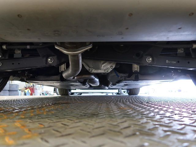 下回りがきれいなうちに、防錆加工の施工がオススメ。降雪地域はもちろん、沿岸部にお住いの方や、趣味でマリン・ウィンタースポーツをされる方にご好評いただいております。