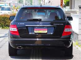 ★人気のオブシディアンブラック・アバンギャルドパッケージ・禁煙車・ハーフレザーシート・本革巻ステアリング＆シフトノブ・純正ナビ＆バックカメラ・パークトロニック・純正17インチ♪