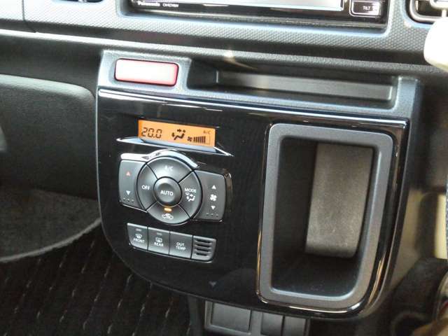 オートローンの金利はセール中につき★優遇金利を お取り扱い中！★（審査状況や金額等で変動致します。）詳しくは、お電話・メールにてお気軽にご相談ください。