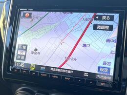 【純正ナビ】人気の純正ナビを装備。オーディオ機能も充実しており、Bluetooth接続すればお持ちのスマホやMP3プレイヤーの音楽を再生可能！毎日の運転がさらに楽しくなります！！