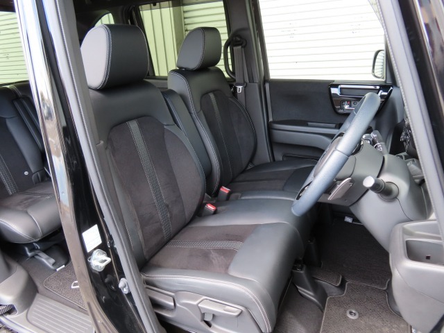 運転席の高さを変更できるので、体格に合わせた位置で運転できます！
