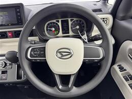 【ハンドル】『ハンドル/ステアリング』の画像になります。写真の内容に関してご不明点、ご質問等がございましたらお気軽にガリバー店舗までお問い合わせください。