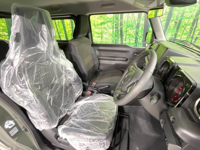 もちろん車内はキレイです♪よりクリーンな状態をキープしたいお客様には『ナノゾーンコート』がおすすめ！新型コロナウイルス対策や、除菌・消臭に効果を発揮し多くの方にご好評いただいております。