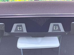 【スズキ　セーフティサポート】走行中に前方の車両等を認識し、衝突しそうな時は警報とブレーキで衝突回避と被害軽減をアシスト。より安全にドライブをお楽しみいただけます。