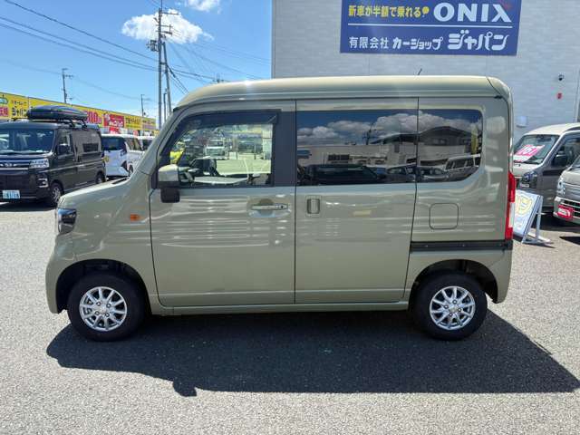 当店の車両をご覧いただき誠にありがとうございます。お買い得な車両も早いもの勝ちとなりますので、ご来店前に一度ご連絡頂けると幸いです。