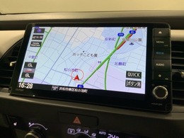 ギャザズナビ搭載です。知らない道も安心ですね！