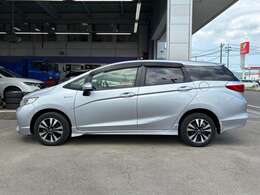 サービスピット完備！車検・一般整備・板金塗装、すべてお任せ下さい！