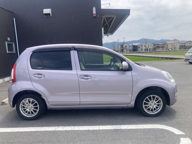 自社工場も完備し納車整備をはじめ、アフターサービスも安心の体制です。是非ご来店の上お客様の目でお確かめ下さい。　≪自社HP ： http://www.runshia.com/ ≫