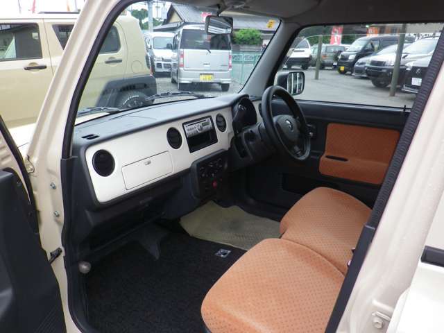 当社にご希望のお車が無い場合でもお気に入りのラパンお探しします　お気軽にご相談下さい！
