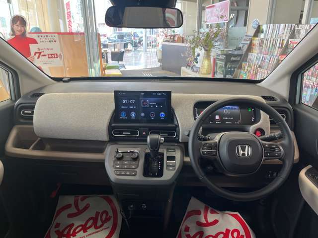 アップル弘前店では県外より随時良質な車輌をお取り寄せしております。