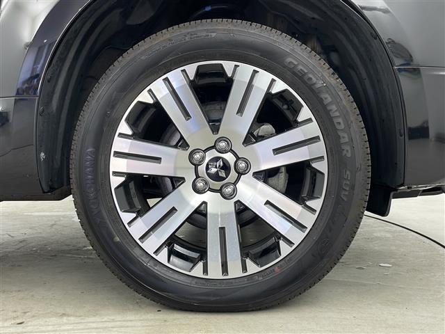 有料にて10年保証（6カ月・1年・10年）までの長期保証プランに変更が可能です！年式、走行距離に応じてご加入いただけない車両もございますのでスタッフにご相談ください！保証付で安心カーライフ！