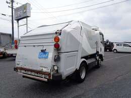 スタッフが不在の場合もありますので、お店にお越しの際は一度ご連絡をいただけると助かります。TEL：086-259-5529