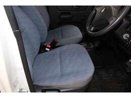 誰もが、安心して選べる中古車を、乗ってからも、安心が続く中古車をHondaがそんな思いで選び抜いたクルマです！