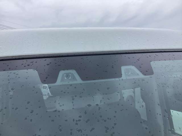 ☆車の保険は買ったところで加入するのがベストです。保険に関しても大手保険代理店をしておりますので安心してお任せください。不慮の事故の際も自社鈑金工場と連携して修理を進めてまいります☆