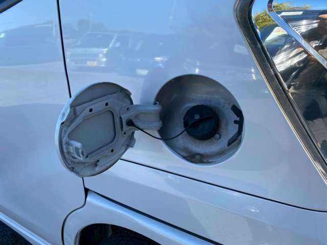 万が一の事故でも対応がよい任意保険も弊社で取り扱っておりますので、是非ご相談下さい。