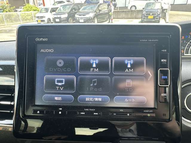 この度は、当店の車両をご覧頂きまして誠にありがとうございます。当店では、遠方ご登録・ご納車(別途費用要)や最長120回の分割お支払い(事前審査要)も承っております。ご不明な点は、お気軽にご相談下さいませ。