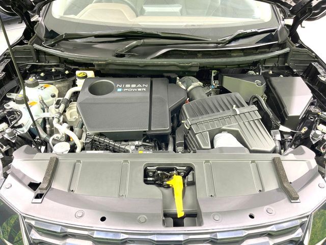 親切・丁寧な専門メカニックスタッフが応対！・車検・点検整備・事故等の修理などアフターサービスも安心。お車のカスタマイズもネクステージのサービススタッフまでご相談ください！