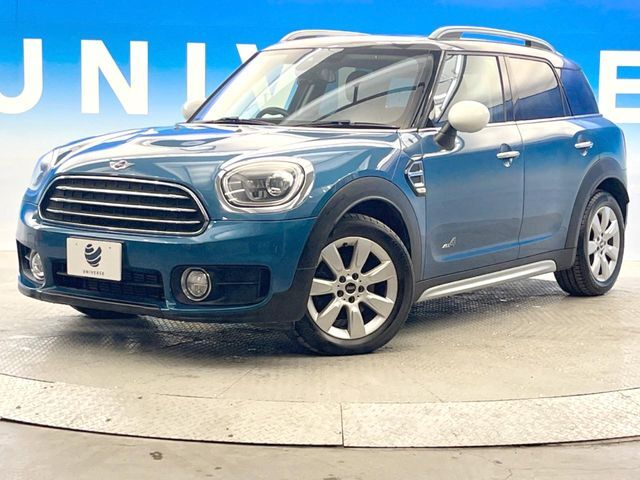 ●無料付帯の保証の他、安心の最長3年・走行無制限保証（有償）をご用意。輸入車を安心してお楽しみいただける様、保証内容も充実はもちろん、無料点検＆オイル交換やロードサービスも付帯しております。