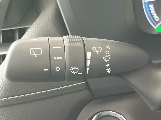 お車に合わせて無料保証以外にも、保証範囲、期間、距離を拡充させた有料保証もご用意しております！中古車の購入が初めてで不安・・・というお客様もご安心ください！
