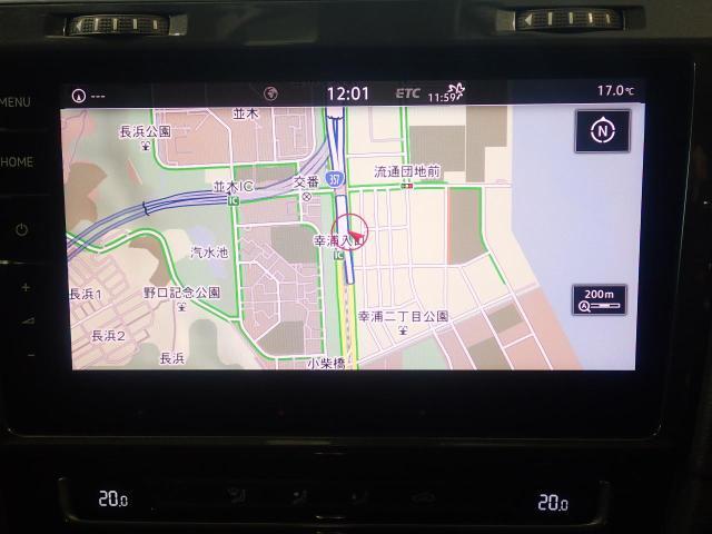 Discover Pro、9.2インチの画面でスマートフォンのように画面をタッチするだけで反応、フルセグ地上波TV対応、iPad,やスマートフォンなどのBluetoothにも対応